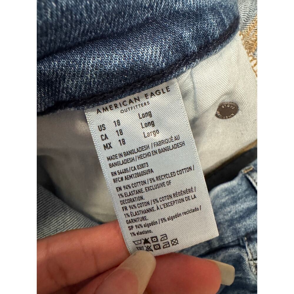 American Eagle Women’s Curvy Super High Rise Baggy Straight Jeans Size 18 - Picture 5 of 10
